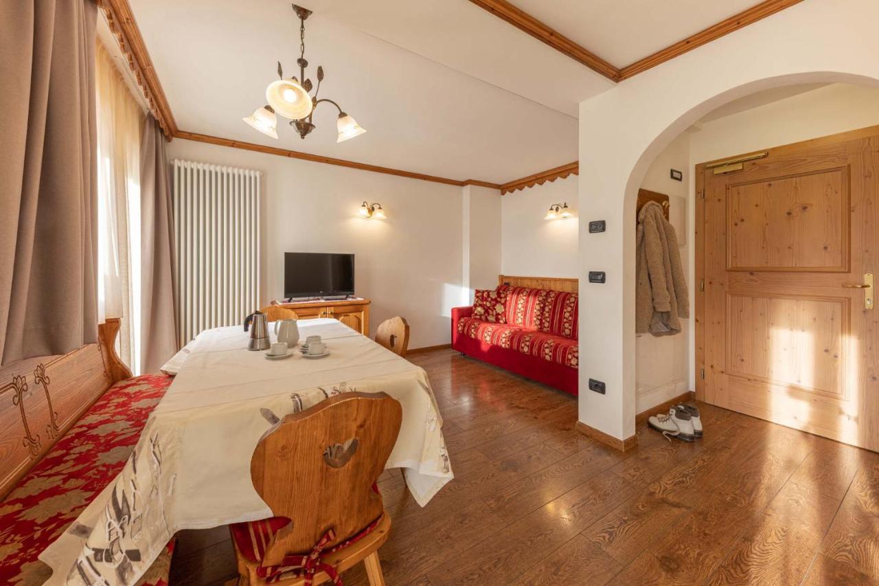 Residence Adler San Martino Di Castrozza Esterno foto