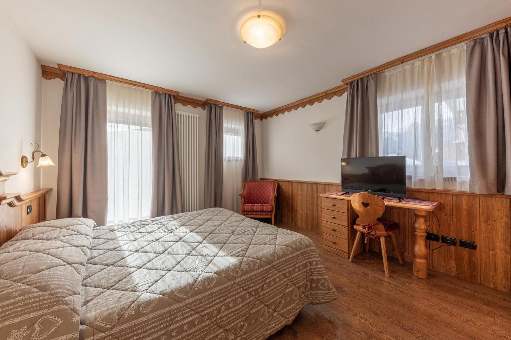 Residence Adler San Martino Di Castrozza Esterno foto