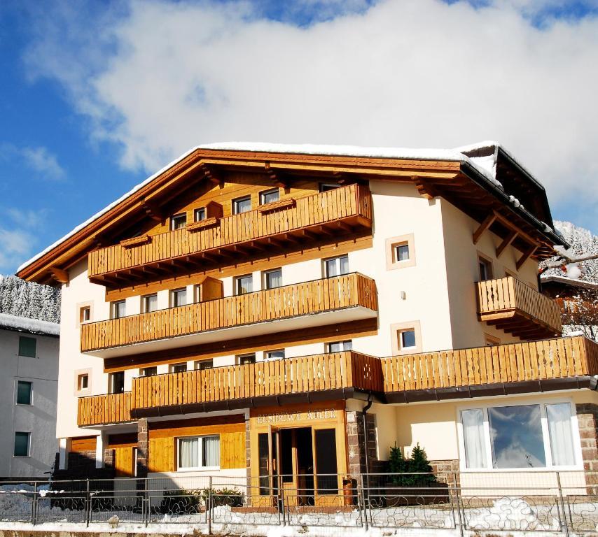 Residence Adler San Martino Di Castrozza Esterno foto