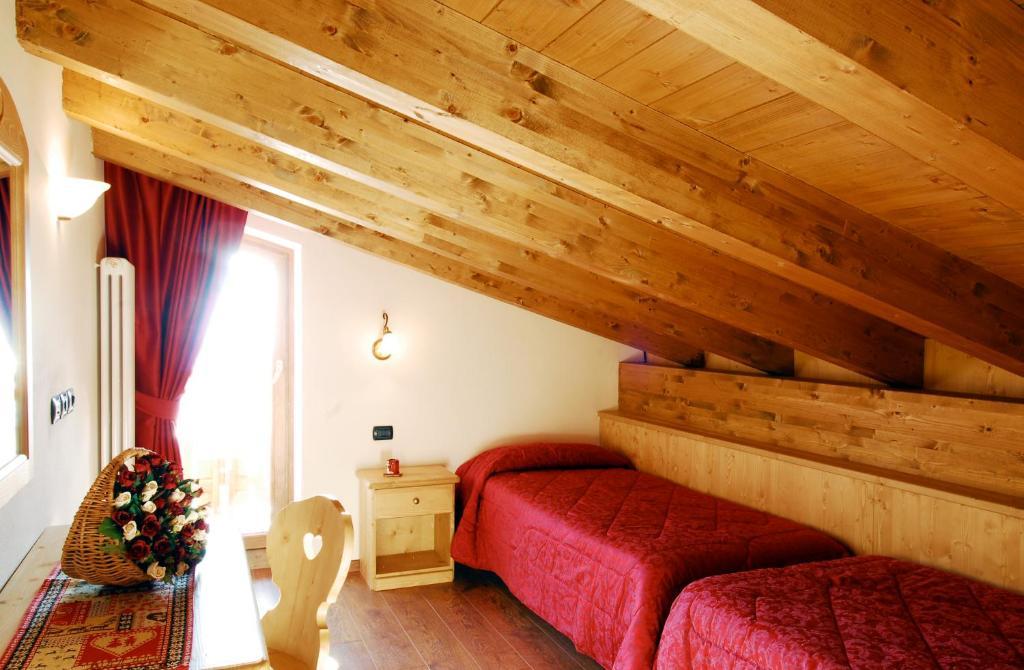 Residence Adler San Martino Di Castrozza Esterno foto